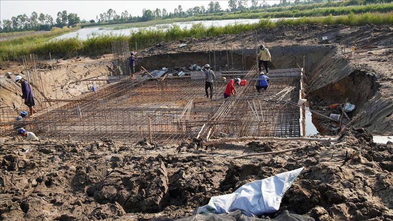 CÔNG TY ĐIỆN LỰC CÀ MAU TRIỂN KHAI CÁC PHƯƠNG ÁN CẤP ĐIỆN MÙA KHÔ NĂM 2025