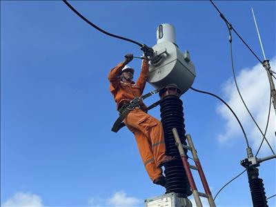 TẬP ĐOÀN ĐIỆN LỰC VIỆT NAM TÌNH HÌNH HOẠT ĐỘNG THÁNG 10 VÀ MỤC TIÊU, NHIỆM VỤ CÔNG TÁC THÁNG 11/2023